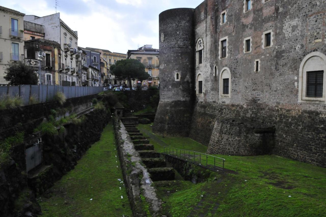 Apartamento Terrazza Sul Castello Ursino By Wonderful Italy CTA Exterior foto