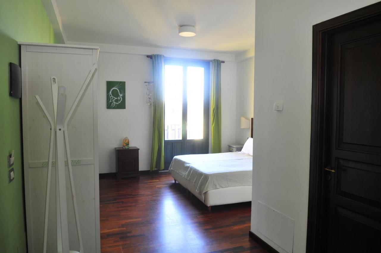 Apartamento Terrazza Sul Castello Ursino By Wonderful Italy CTA Exterior foto